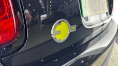 MINI Hatchback 135kW Cooper S Level 2 33kWh 3dr Auto Electric Hatchback